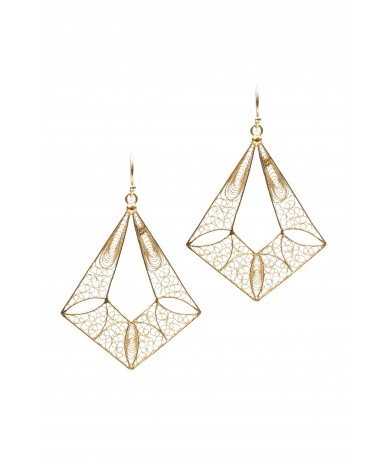 Filigree open work diamond shape drop earrings